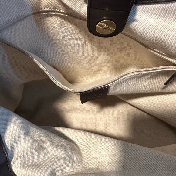 Like New - Gucci Sukey Tote GG Canvas and Wallet - Picture 3 of 9